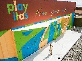 Playitas - Sports